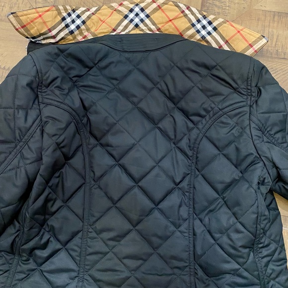 Burberry Ladies Diamond Quilted Jacket Black Size M - Picture 13 of 16